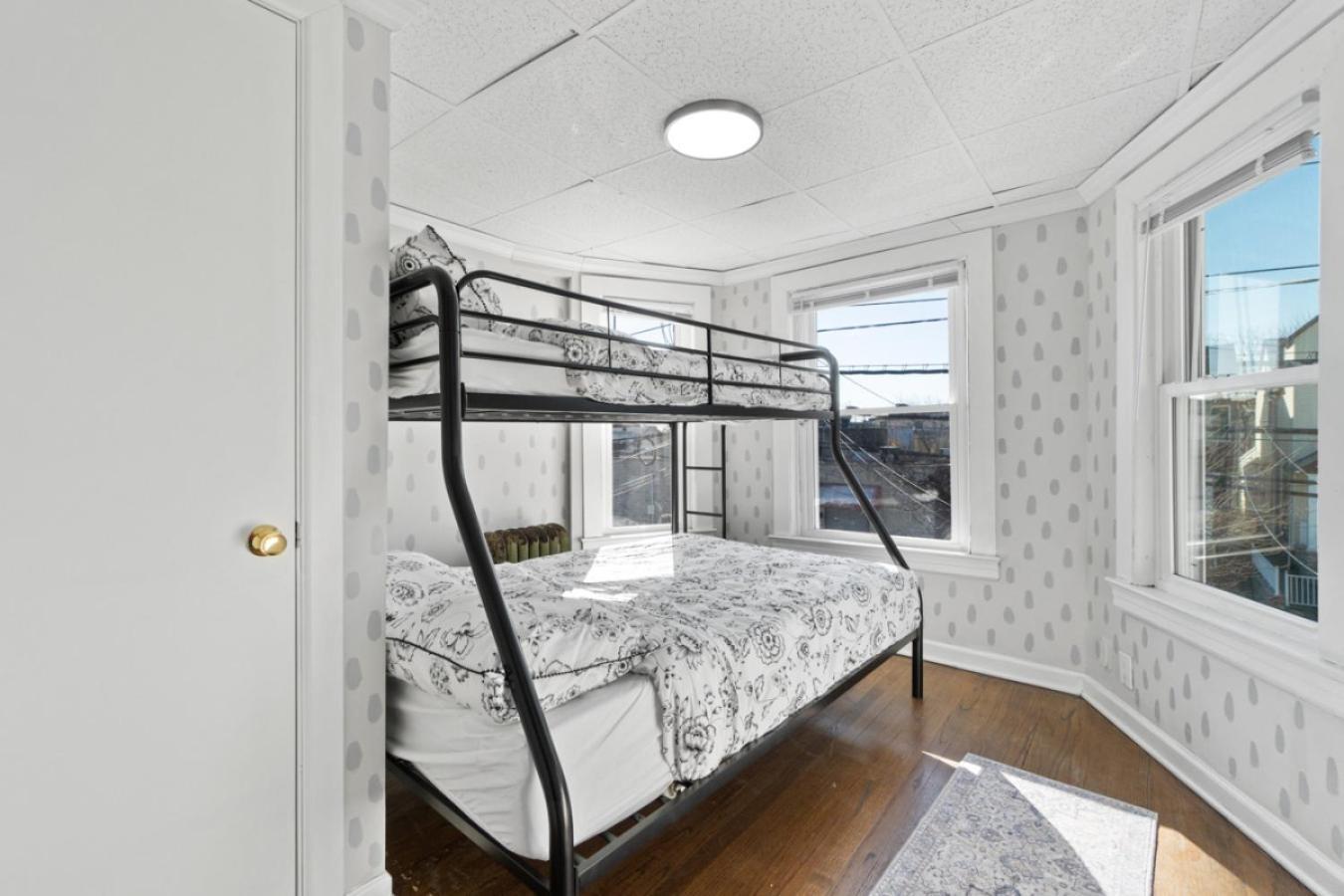 The Whimsical Estate Sleeps 16Plus 20M To Nyc Free Parking Нью-Йорк Экстерьер фото