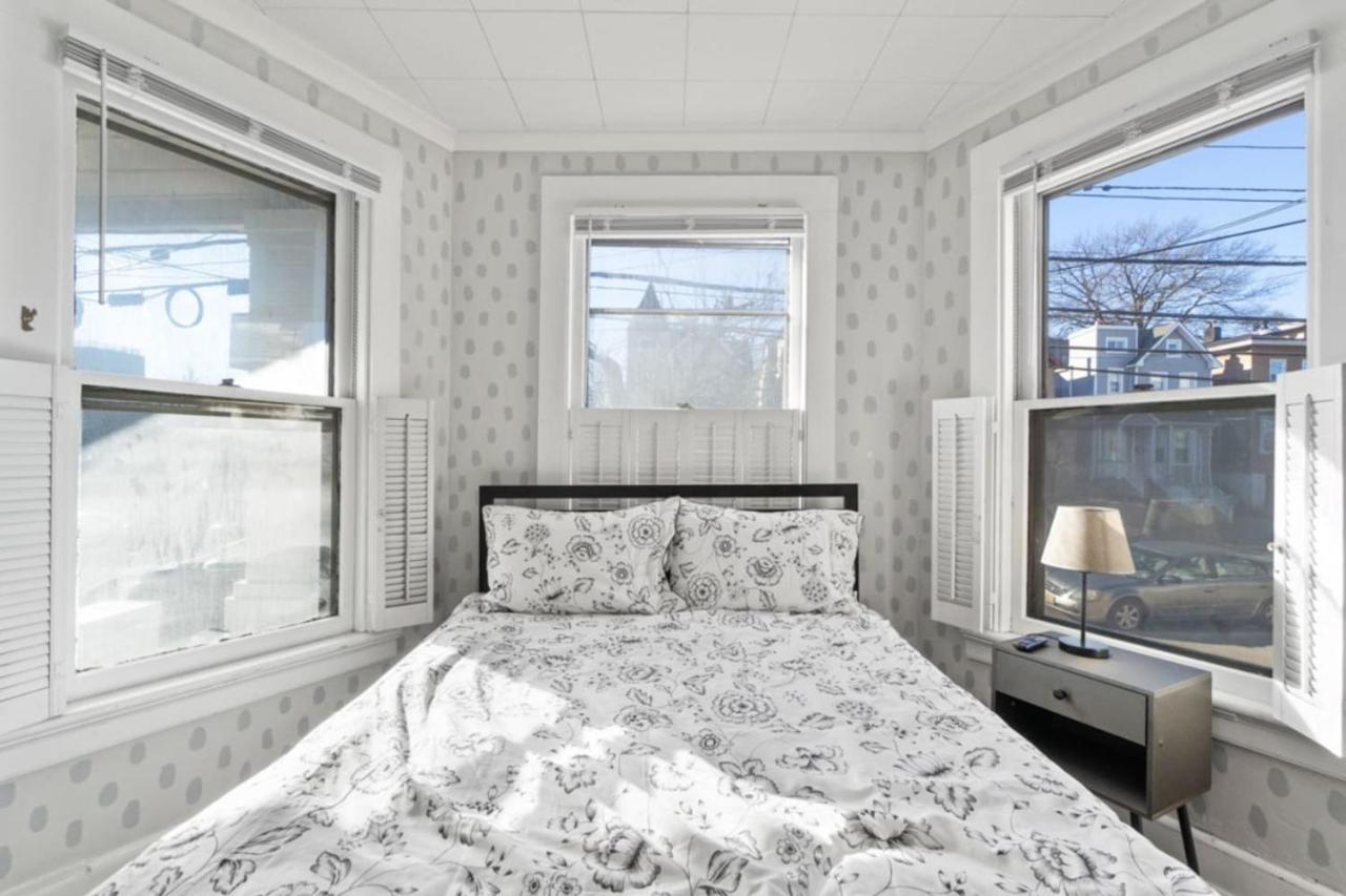 The Whimsical Estate Sleeps 16Plus 20M To Nyc Free Parking Нью-Йорк Экстерьер фото